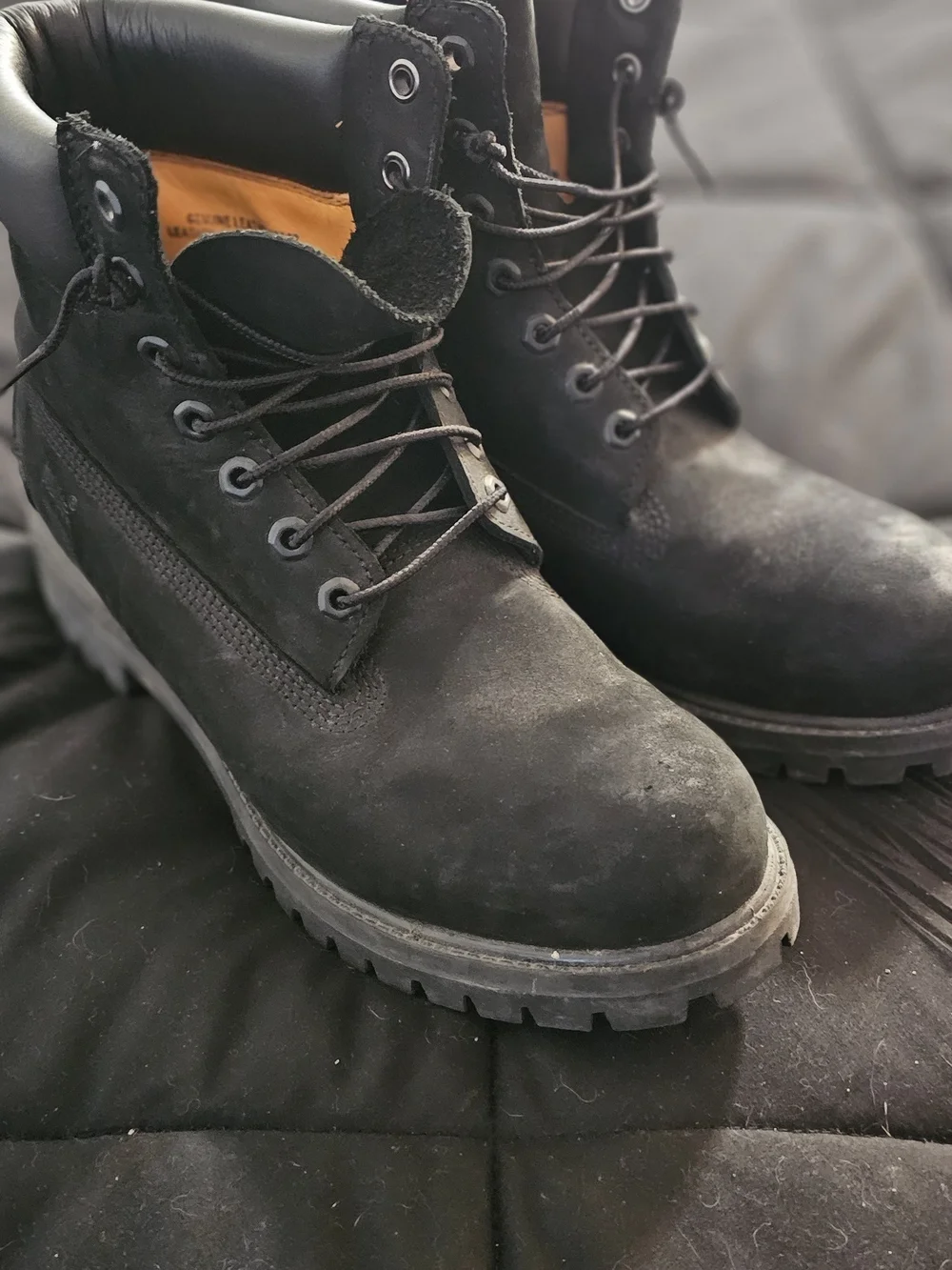 Men's Black Lace-Up Work Boots - Durable Comfort